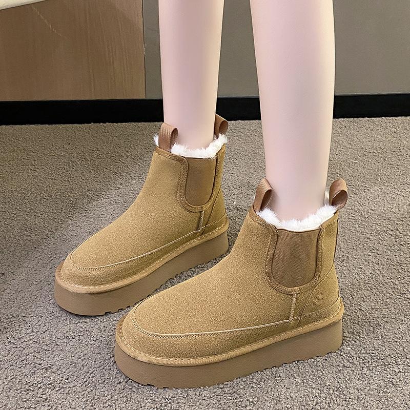 Fashion Versatile Warm Snow Boots Women's Autumn and Winter New Cotton Shoes Thick Soles Increase One Pedal Women's Shoes Tide Cotton