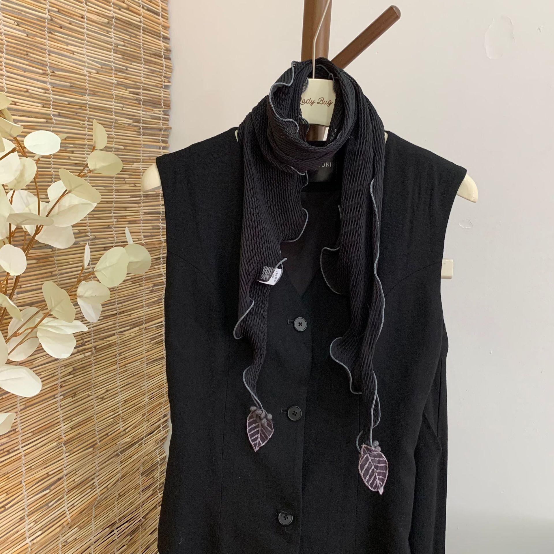 Export to Korea Original single wrinkled silk scarf Women s solid color Thin wrinkled leaf pendant Small scarf with rhombus scarf 15-130