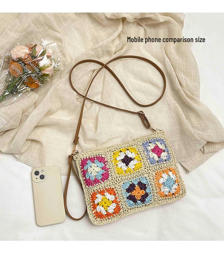 Frühlings-Häkelblumen-Patchwork-Stroh-Quadrattasche - Damen Retro Gewebte Crossbody- und Umhängetasche