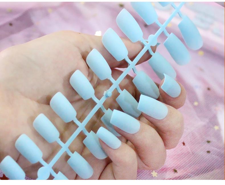 

24 шт./компл. DIY быстрые ногти с длинной плоской головкой, матовые матовые накладные ногти, разноцветные полоски, готовый маникюр, маникюр