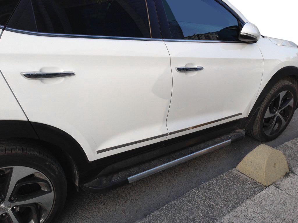 

Молдинг дверний (вузький, 4 шт, нерж) Carmos - Турецька сталь для Hyundai Tucson TL 2016-2021 рр.