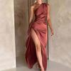 European and American new sexy temperament evening dress, slanted shoulders, pleated waist, high split ends, slim-fitting hip-wrapped dress, long dres