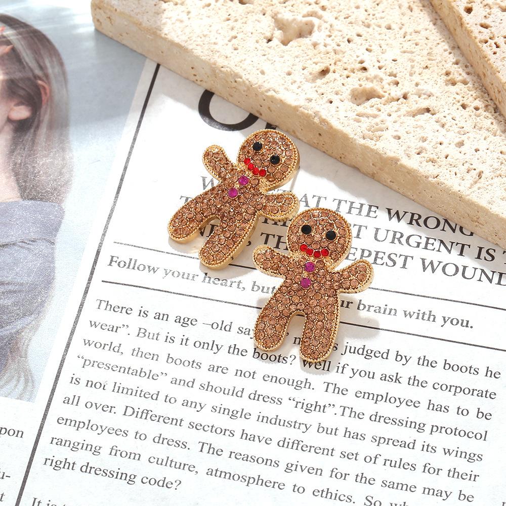 2025 New Christmas Sweet Cute Metal Christmas Gingerbread Man Earrings