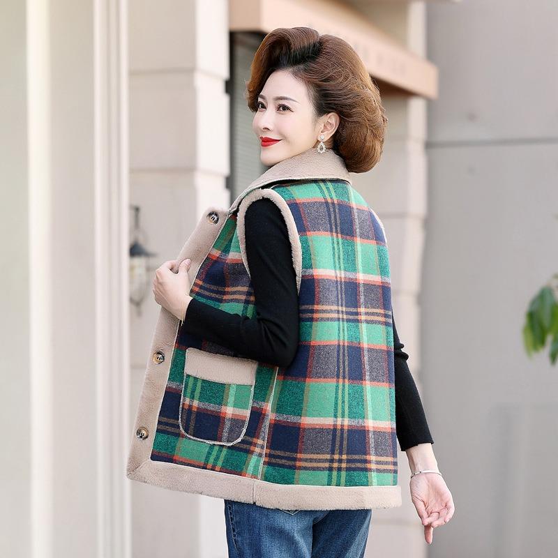 Winter Plaid and Velvet Wear Vests On Both Sides, Women's Lapels for Warmth, and a Vest Vest Jacket.