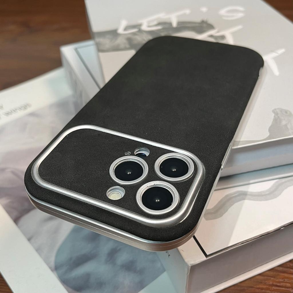 Matowe Skórzane Etui na Telefon ze Zamszu Dla iPhone 16 15 14 13 12 11 Pro Max Plus Ochrona Aparatu ze Skóry Jagnięcej Odporny na Wstrząsy Zderzak Miękkie Pokrowiec