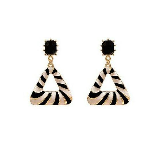 Vintage Bow Earrings: Timeless, High-End Retro Fashion Accessory