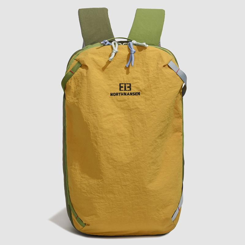Schoolbag Large Capacity Commuter Outdoor Travel College Student Backpack 1011 Spring New School Bag Light Casual Mountaineering Bag