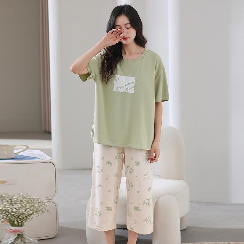 Cotton and silk pajamas women's summer thin round neck short-sleeved cropped pants Korean version Modal soft loose loungewear suit