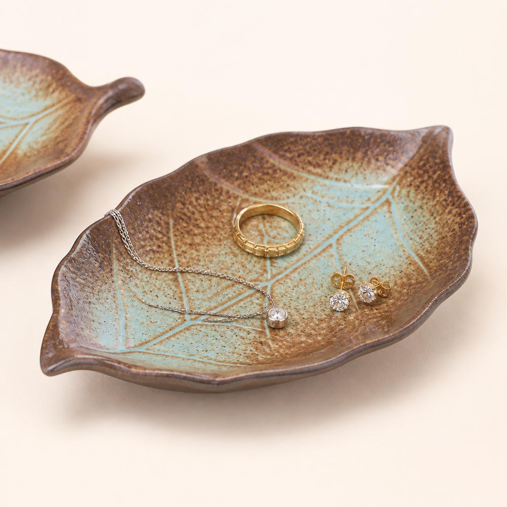 Embossed Leaf Veins Jewelry Dish Maple Leaf Shape Ring Dish Gifts Ceramic Jewelry Tray Home Decor