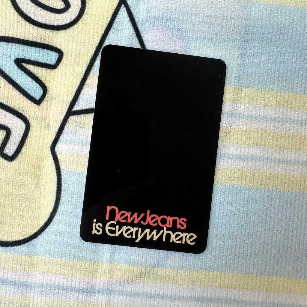 [USED] NewJeans Hyerin How Sweet Pre-recorded Sanok Trading Card