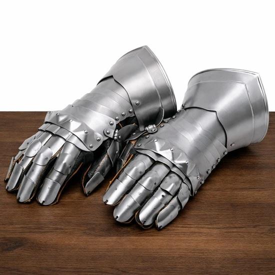 Medieval Style Metal Gauntlet Gloves Costume Armor Display
