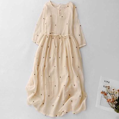 Prise de vue réelle Broderie Industrie lourde Nouvelle Robe Ramie Pause Thé Rétro Littéraire et Décontractée Taille et Jupe Fine