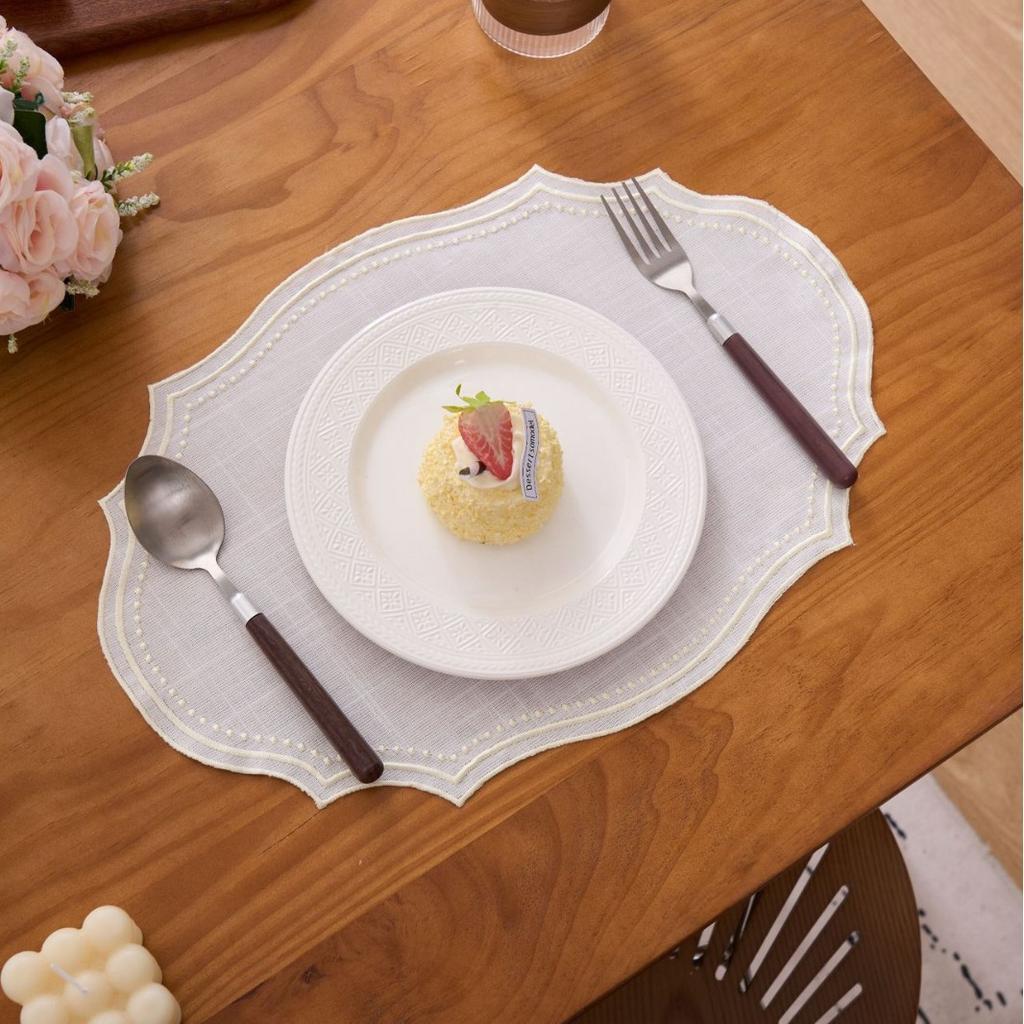 Vintage Embroidered Placemat - INS Style Cotton-Like Linen Fabric Decorative Mat Washable Table Napkin