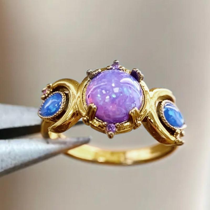Accessories Popular Opal Ladies Gold-plated Ring European Beautiful Woman Moon Ring