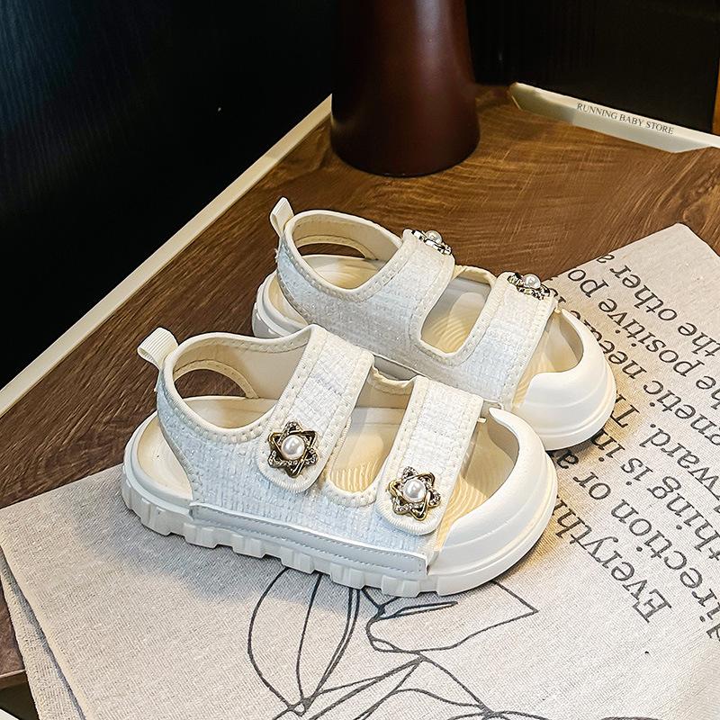 Nice Straw Children Sandals Girls Appliques Metal Decos Sandals for Kids Girl Anti-kick Toe Beach Shoes 21 бежевый