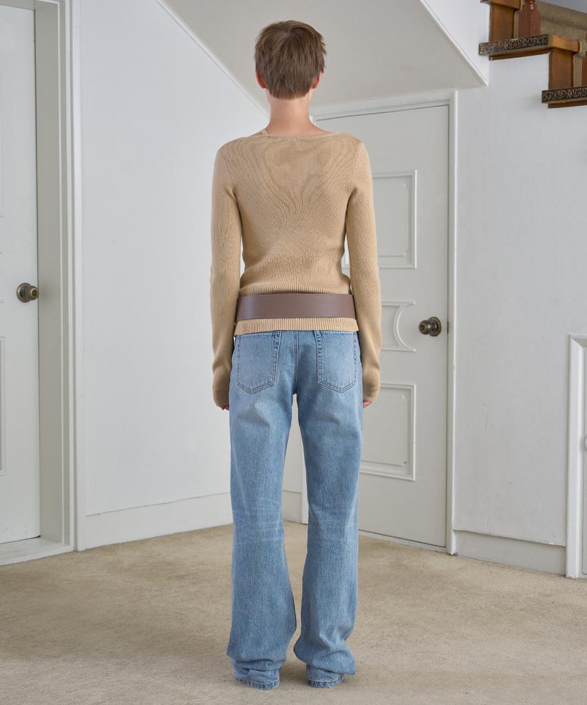 Simeteuligpeosenteu Unbalanced Neckline Knit Top / Beige