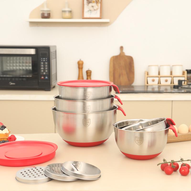 304 Stainless Steel Mixing Bowl with Silicone Base, Handle, Scale Markings, and Lid - Ideal for Eggs, Salad, Dough, and Baking.