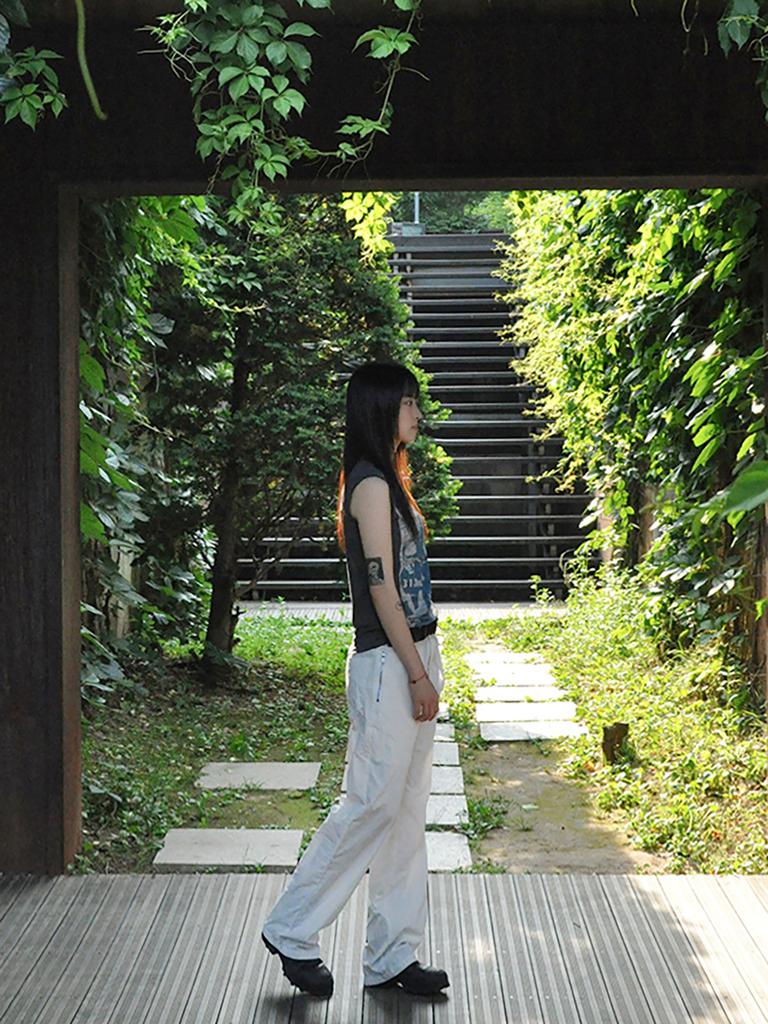 TUDE Cutting Line Rivet Pants White