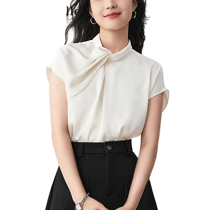 La Chapelle Women s Pleated Short-Sleeve Commuter T-Shirt M