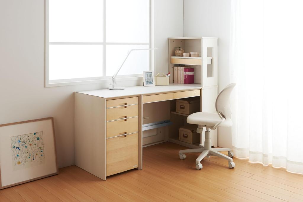 Koizumi Furniture KOIZUMI (Study Desk) Desk Light, LED Light, Illuminator, LED Stand Light, White, PCL-011WH