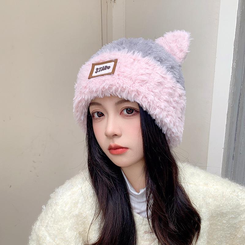 Autumn and winter hats, women's patches, bear plush hats, big head circumference, cute knitted hats, versatile and face-showing small wool hats