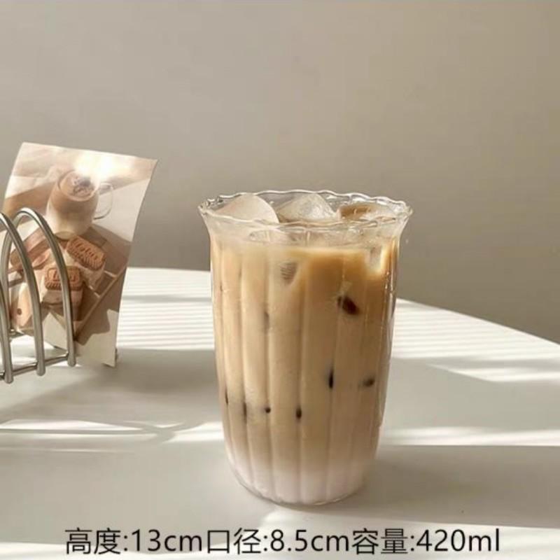 

Нишевая ретро вертикальная чашка для воды из прозрачного стекла для кофейни, чашка для кофе латте со льдом, однослойная чашка из высокоборосиликатного стекла 420ml