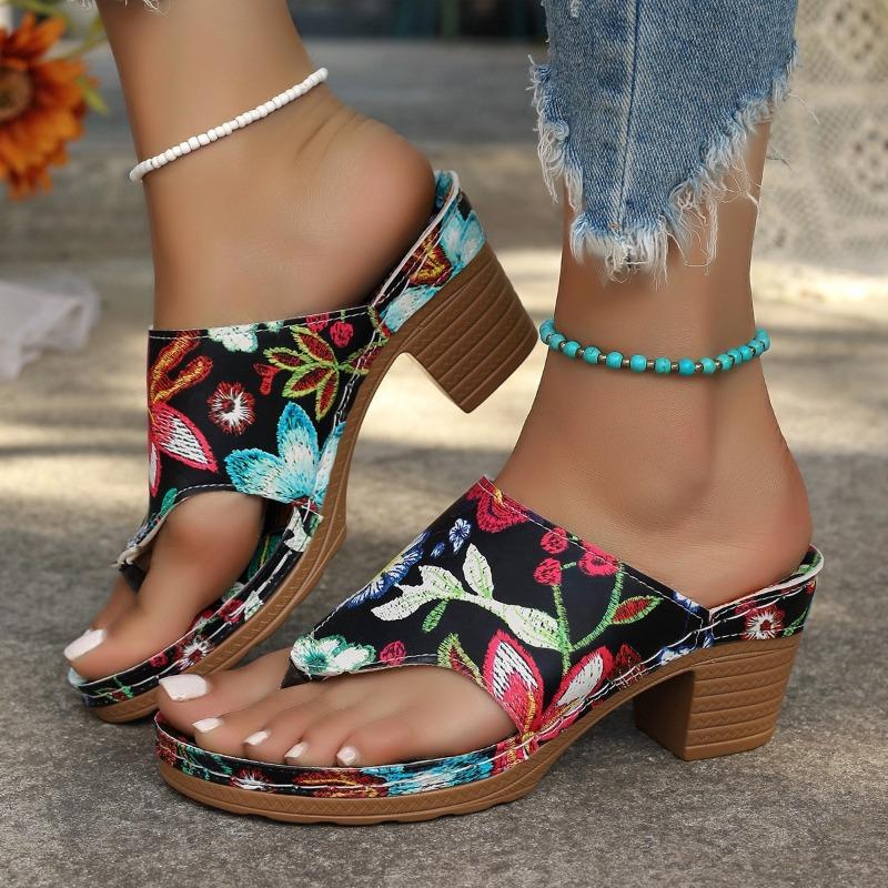 Slippers Summer Shoes Flower-embroidered Thick Heels One-strap Toe Clippers High Heels