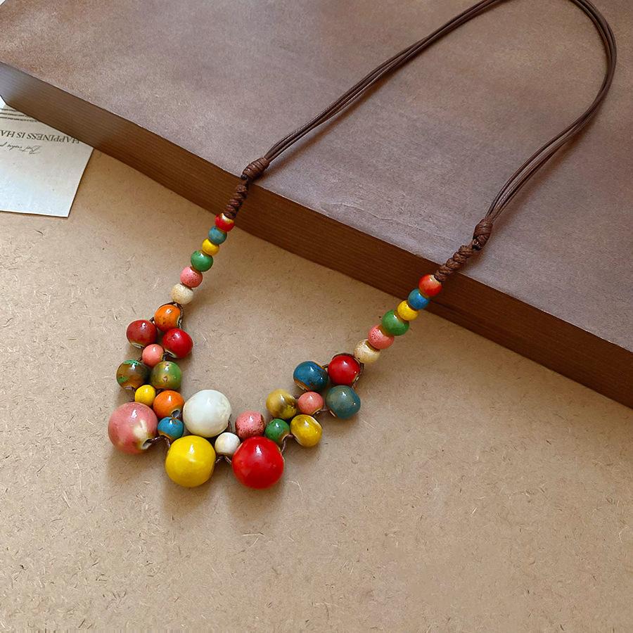 European and American color acrylic shell beaded necklace design sense collarbone chain exaggerated necklace women