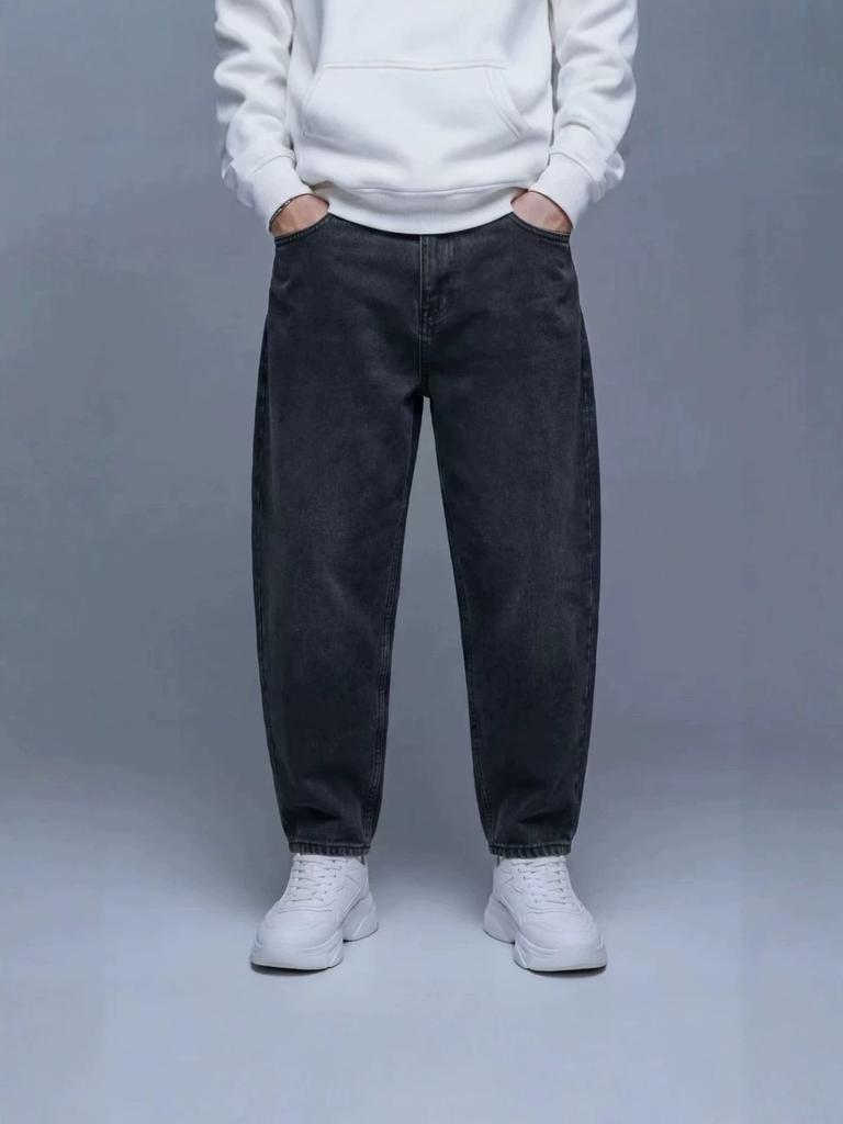 Loose banana jeans
