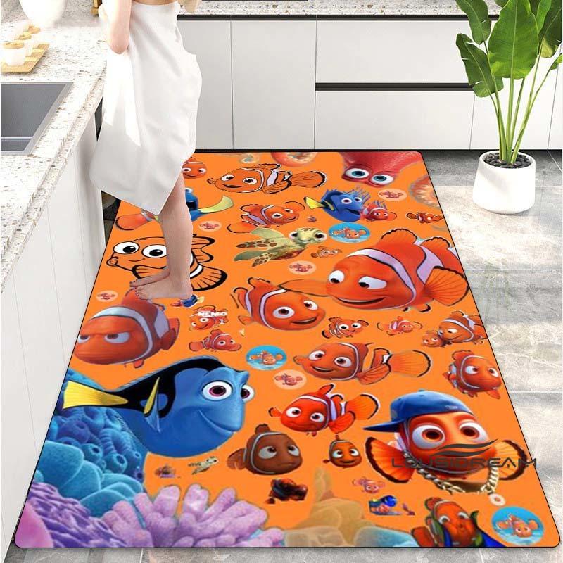 Il Tappeto Cartone Animato Alla Ricerca di Nemo È Adatto per Decorare il Soggiorno, la Camera da Letto, il Divano e la Cucina. È un tappetino antiscivolo.
