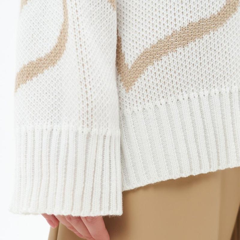 Женские зимние вязаные свитера с круглым вырезом и принтом в виде сердца — фото 12