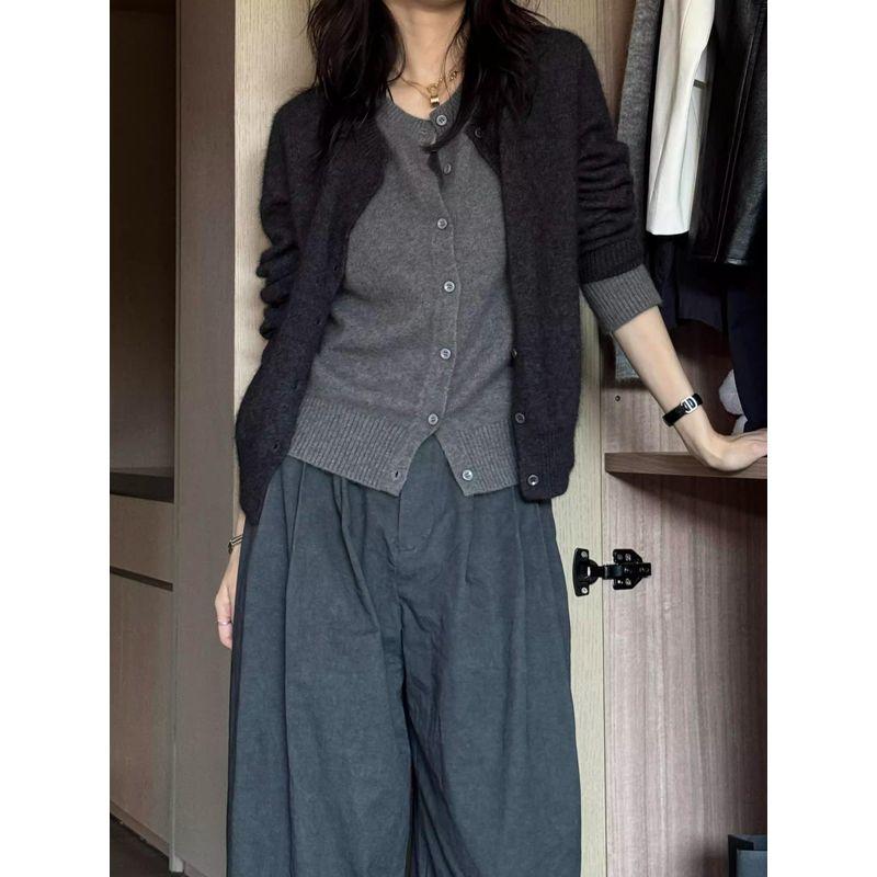 

Gray Knitting Cardigan Sweater Outwear Patchwork Fake Two-Piece Dark gray XL