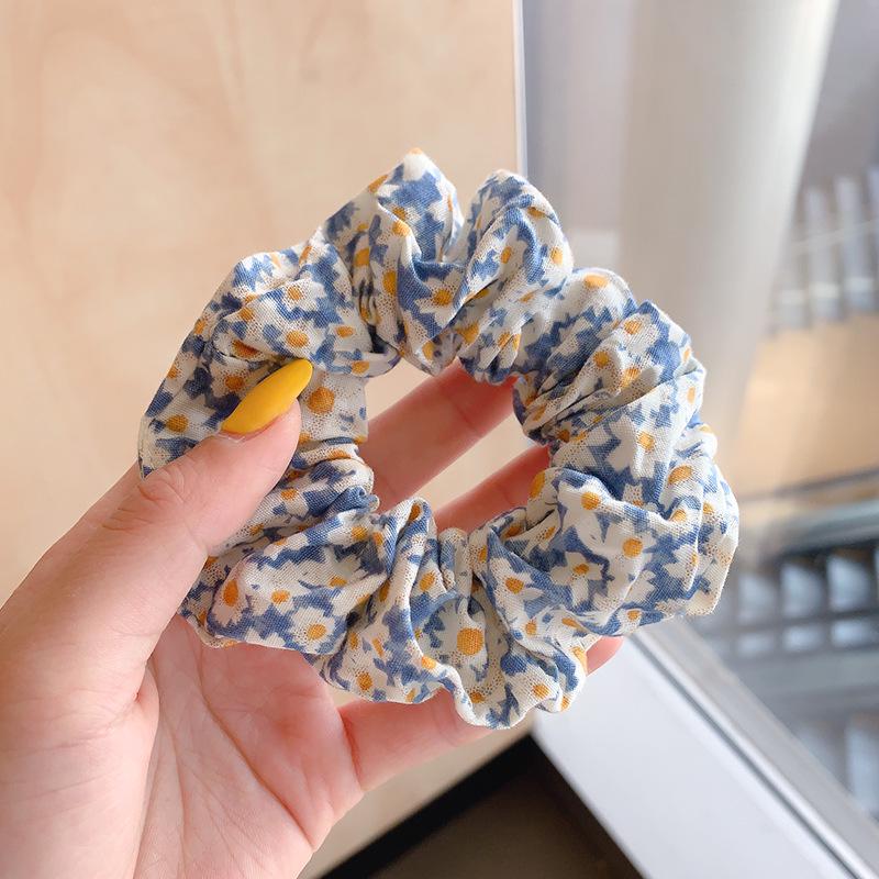 Korean Style Spring/Summer Floral Intestine Hair Scrunchie for Women – Elegant Ponytail Tie and Mori Girl Accessory.
