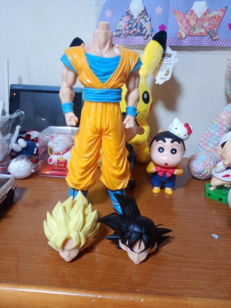 [USED] Dragon Ball Z Son Goku Figure Gold Hair & Black Hair 2 Patterns Available