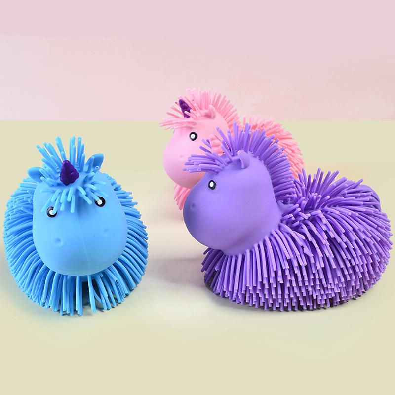 Stressverlichter Knijpspeeltje Langharige Eenhoorn Creatief Fidget Speelgoed voor Volwassenen Huis Kantoor Bureau Decoratie Cartoon Schattig Leuk Cadeau