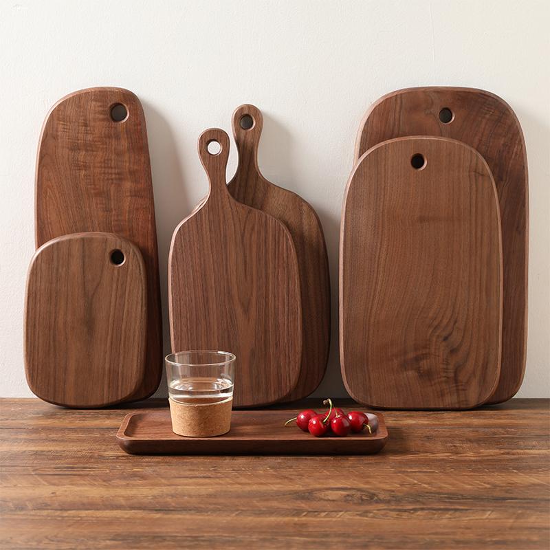 Tabla de cortar de madera de forma irregular para pan, verduras, frutas, tabla de madera de nogal negro macizo para alimentos, filetes, charcutería, tabla para queso de cena con agujero