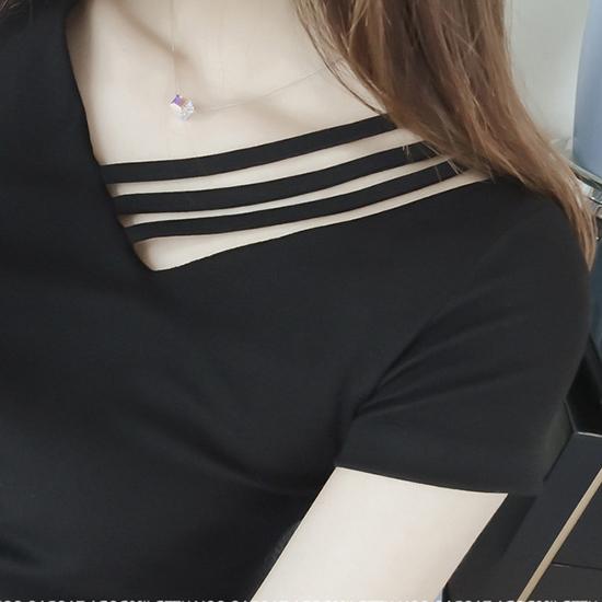 Summer Korean Version Slimming Short Sleeved Solid Color Base Shirt V-neck Shoulder Slip T-shirt Fashion Women's Clothing