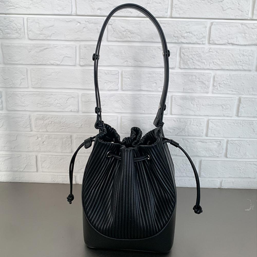 SHELKSBAG New 2026 Pleated Bucket Bags for Women High-End Style Drawstring Shoulder Bag Fashion Leather Patchwork Crossbody Bag