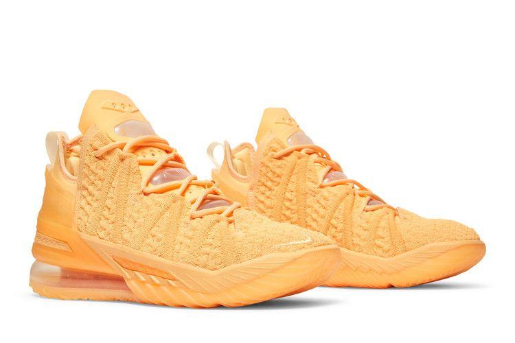 Men's Sneakers Nike LeBron 18 EP 'Sisterhood'
