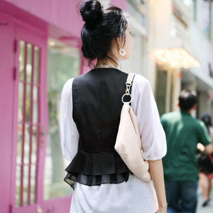 2025 Women's Sleeveless Slim Fit Korean Style Vest – Lightweight, Versatile Tank Top for All Seasons