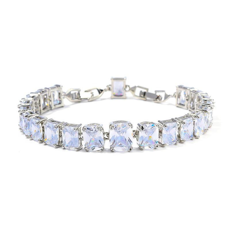 

Точечный минималистский браслет с кубическим цирконием для девочек, нишевый браслет с медным покрытием из белого золота 24 карата, инкрустированный драгоценными камнями Length 18 + 3cm Extended Buckle