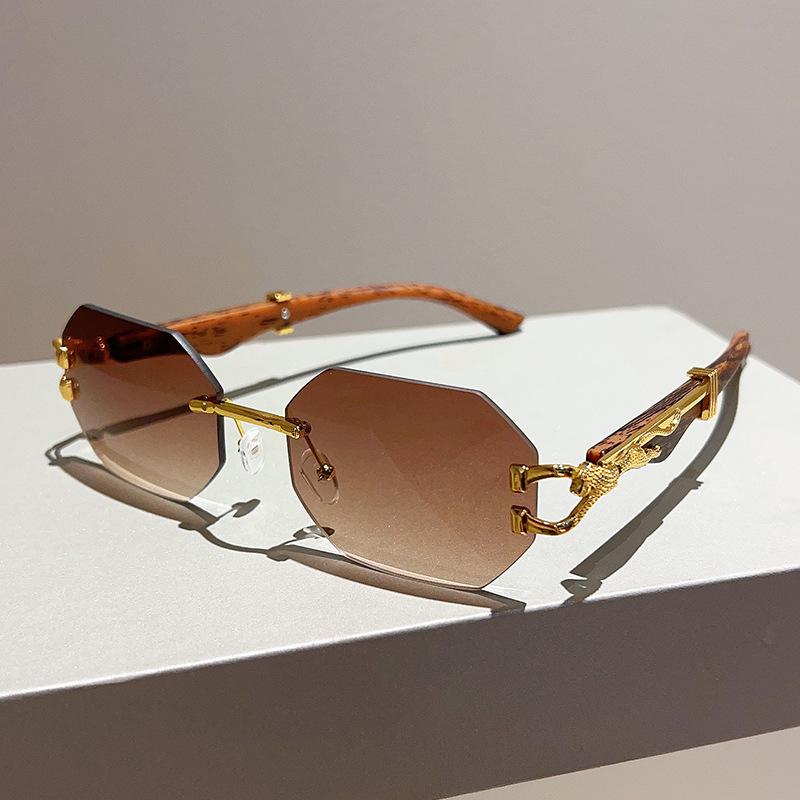 Vintage Fashion Steampunk Rimless Sunglasses Women For Men Luxury Brand Designer Irregular Sun Glasses Metal Leopard Head Shades