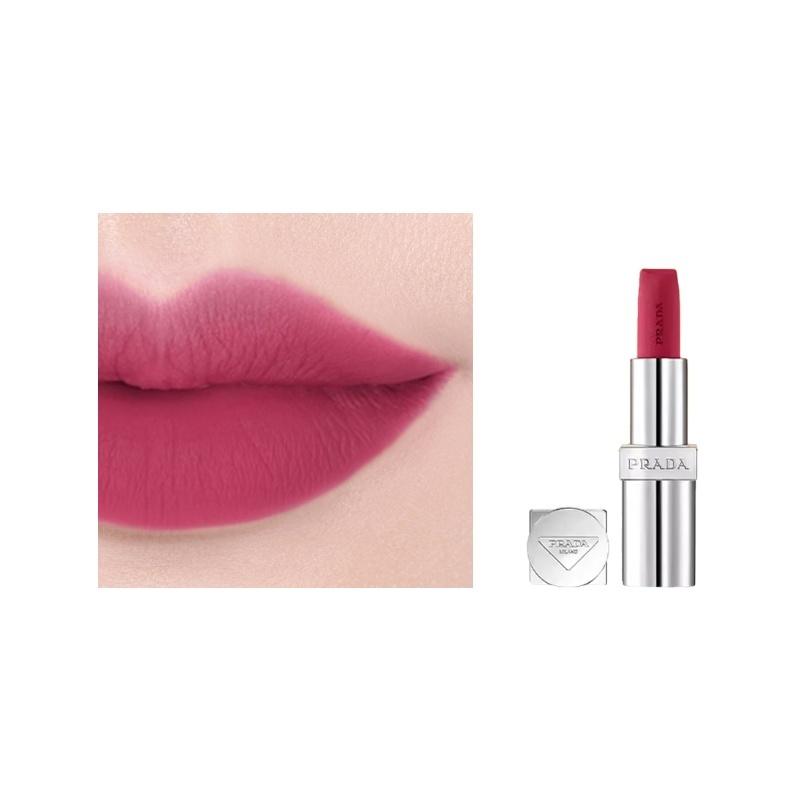 Матовая губная помада Prada Ultimate Color Overlay Легкая губная помада Мягкая дымка Косметика P157 Черносливовая пудра Без подарочной коробки или пакета красный