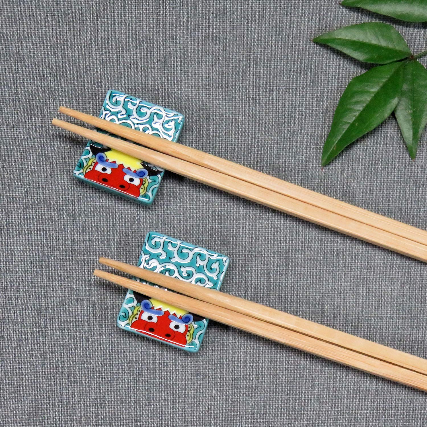 

Stylish Kutani Ware Chopstick Rest Pair Set with Lion Dance Ceramic Cutlery Made in Japan Design, Rest,