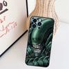 Alien Vs Predator Phone Case For iPhone 17 Pro Max 16 15 11 12 13 14 Pro Max Mini 15 16 Plus 16e 17 Air Cover