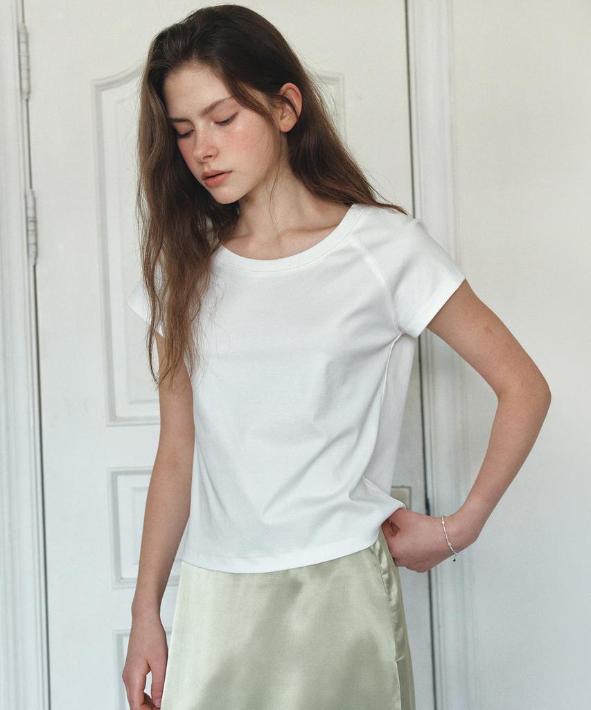 Banwonateullie A3594 Essential Scoop Neck T-Shirt_White