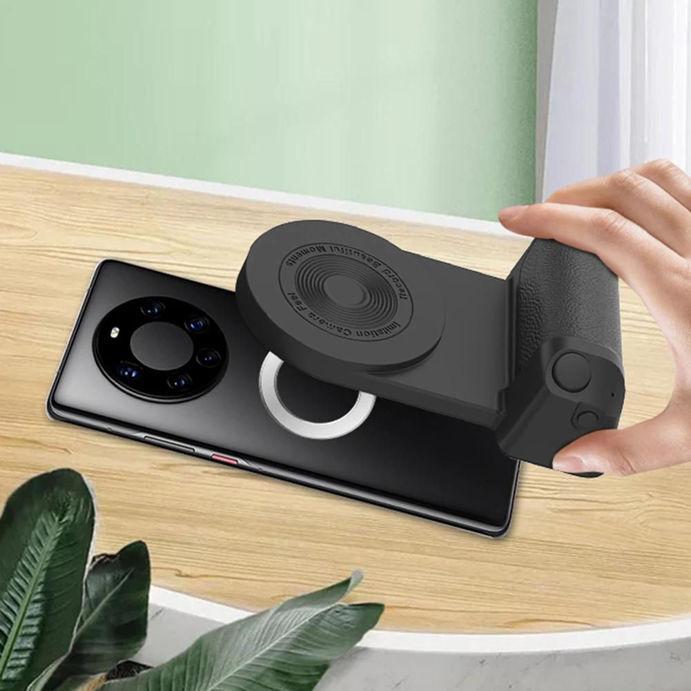 3 In 1 Camera Holder Grip Type-C Charging Multifunctional Magnetic Photo Bracket Bluetooth-compatible Anti-shake for Android/iOS
