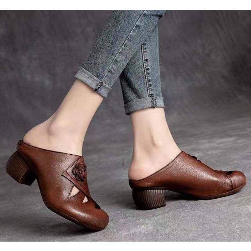 Fashion New Brown Black Retro Women Slippers Soft Shoes Close Toe High Heels Slides Black Mules Flip Flops for Summer Medium Heel Slides