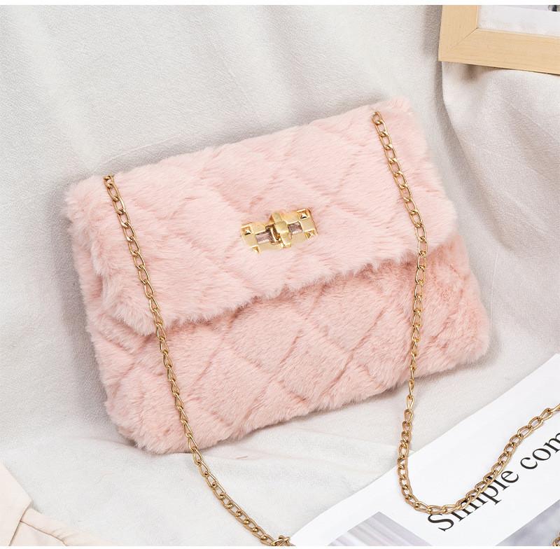2022 Ladies Bag Sweet Style Plush Small Square Bag Wholesale Lipstick Bag Phone Bag
