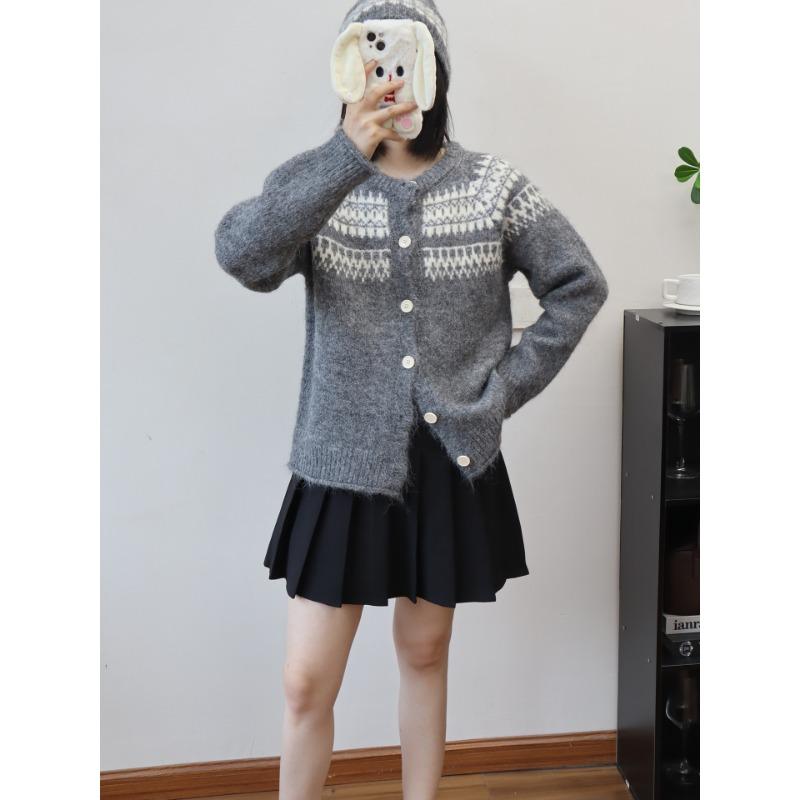 Autumn and Winter New with Hat Fair Island Jacquard Knitted Cardigan Design Sense Loose Soft Waxy Sweater Jacket Women